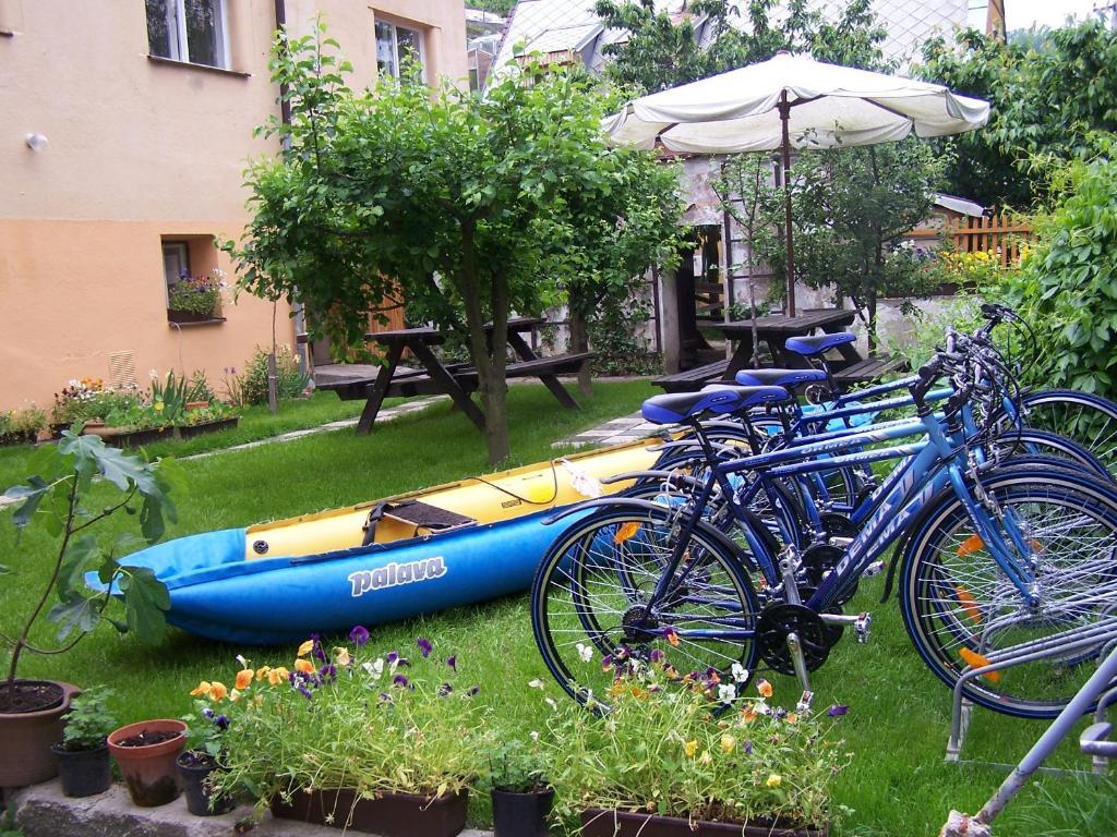 Český Krumlov 哈瓦那旅馆旅舍 外观 照片